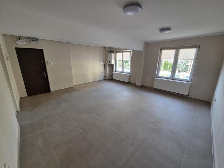 Spațiu comercial, de 32 mp, în Central