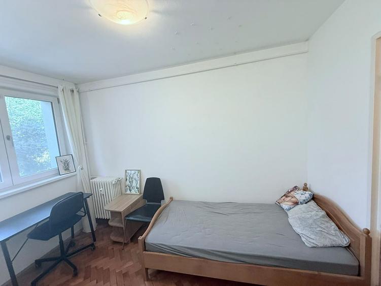 APARTAMENT 3 CAMERE MOBILAT & UTILAT & LOC DE PARCARE - 9