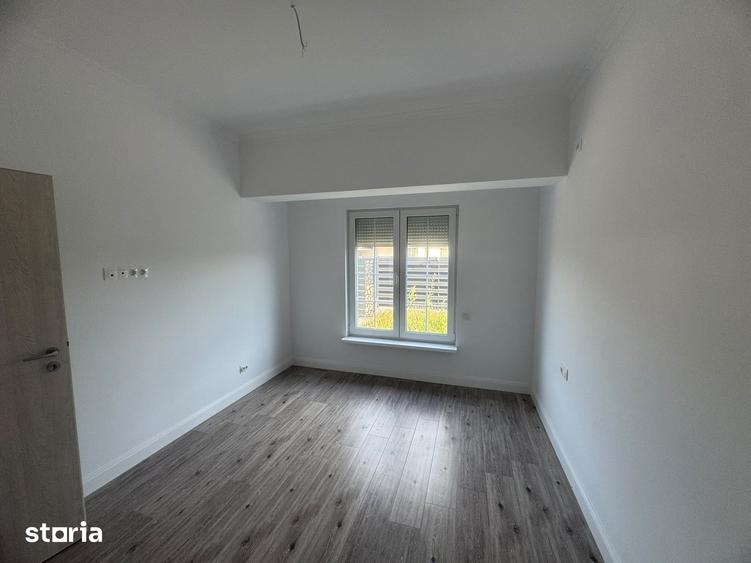Casă cu 3 camere cu Teren 450 Mp în Balotești
