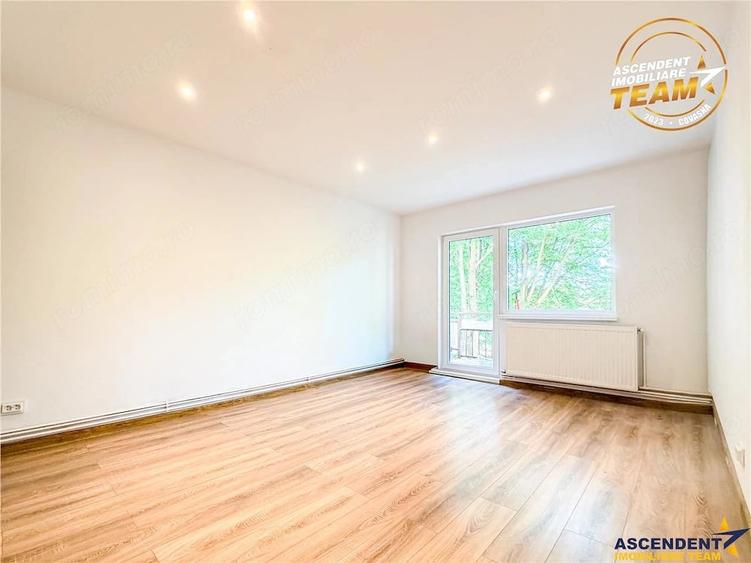 Apartament cu 3 camere decomandat în Lenin