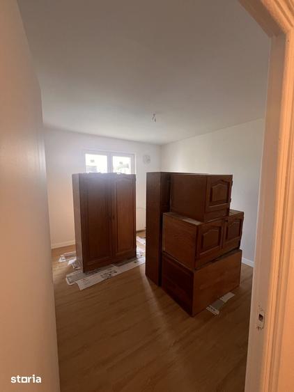 Apartament cu 3 camere decomandat în Dristor