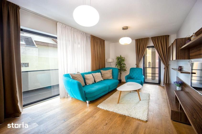 Apartament cu 3 camere, mobilat în Centrul Istoric