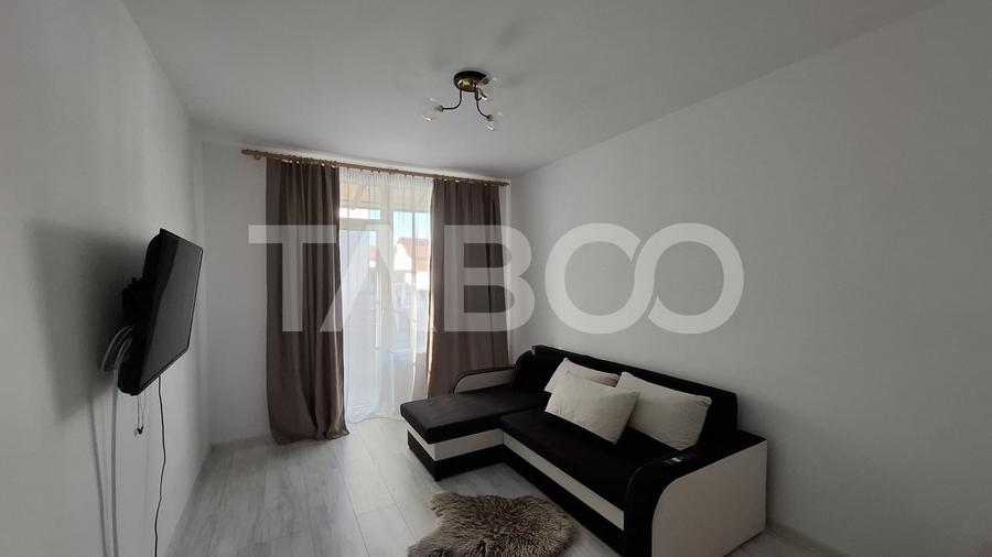 Apartament cu 3 camere decomandat, mobilat în Șelimbăr