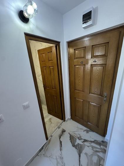 Garsonieră decomandată în Central