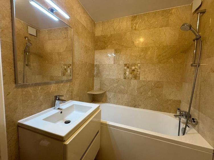 Apartament cu 3 camere semidecomandat, mobilat în Clucerului