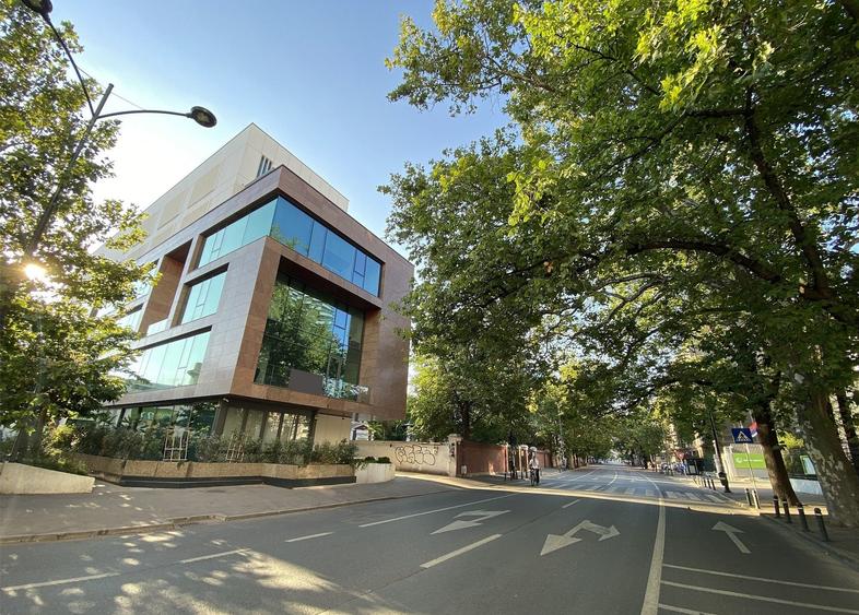 Birou, de 2,228 mp, în Dorobanți