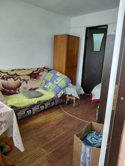 Casă cu 5 camere cu Teren 400 Mp în Central