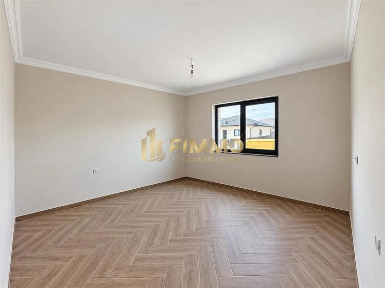 Casă cu Teren 550 Mp în Poieni-Suceava