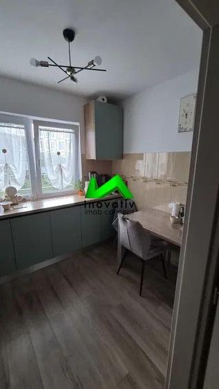 Apartament cu 3 camere decomandat în Ștrand