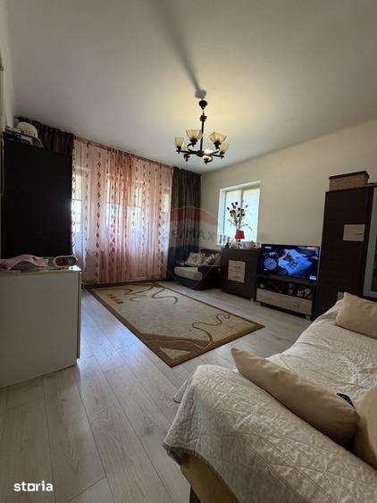 Apartament cu 4 camere în Brazda lui Novac