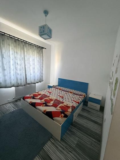 Apartament cu 2 camere decomandat în Ostroveni