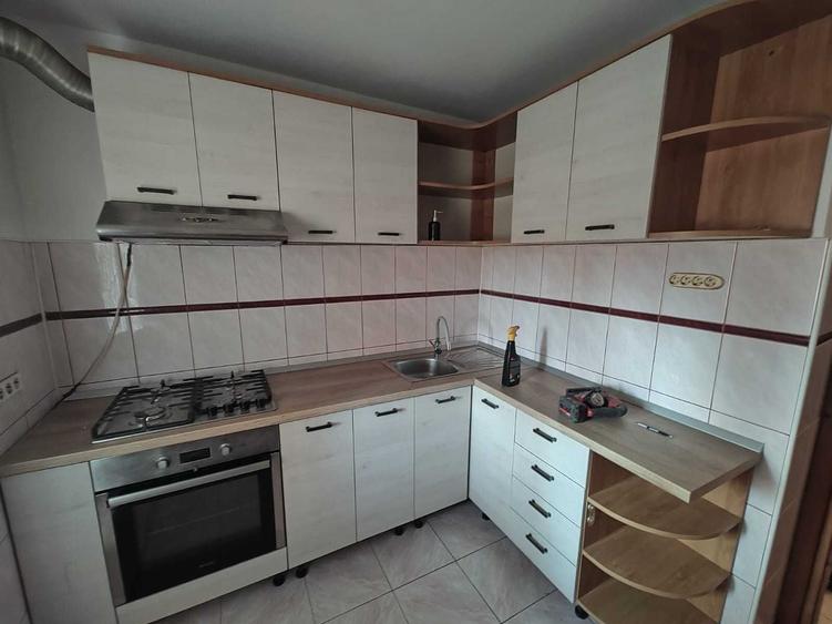 Apartament cu 3 camere decomandat în Sfântu Ilie