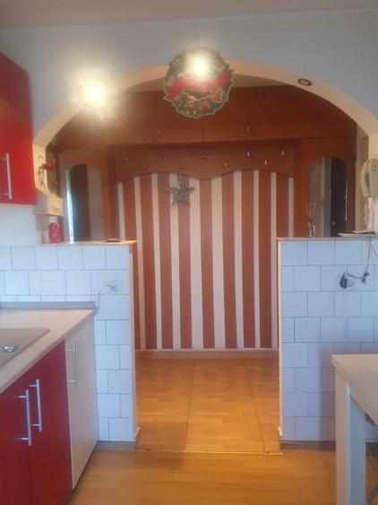 Apartament cu 2 camere semidecomandat în Popoveni