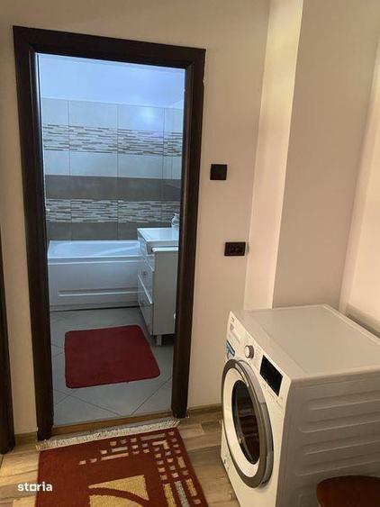 Inchiriez Apartament 2 Camere Resita Piata Sud - 1