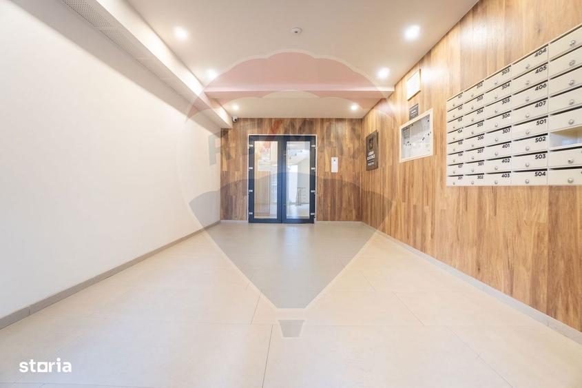 Apartament cu 2 camere, mobilat în Tractorul