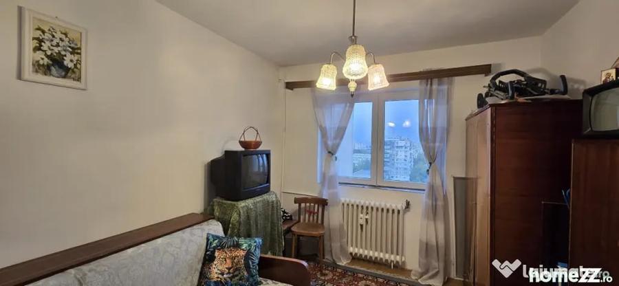 Apartament cu 4 camere decomandat în Baraolt