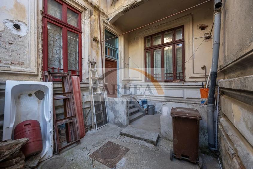 Casă cu 5 camere cu Canalizare în Unirii