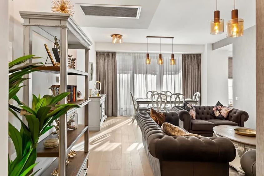 Apartament cu 3 camere decomandat, mobilat în Primăverii