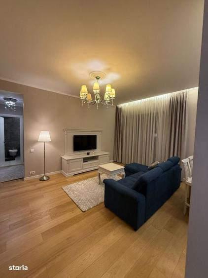 Apartament cu 3 camere semidecomandat, mobilat în Aviației