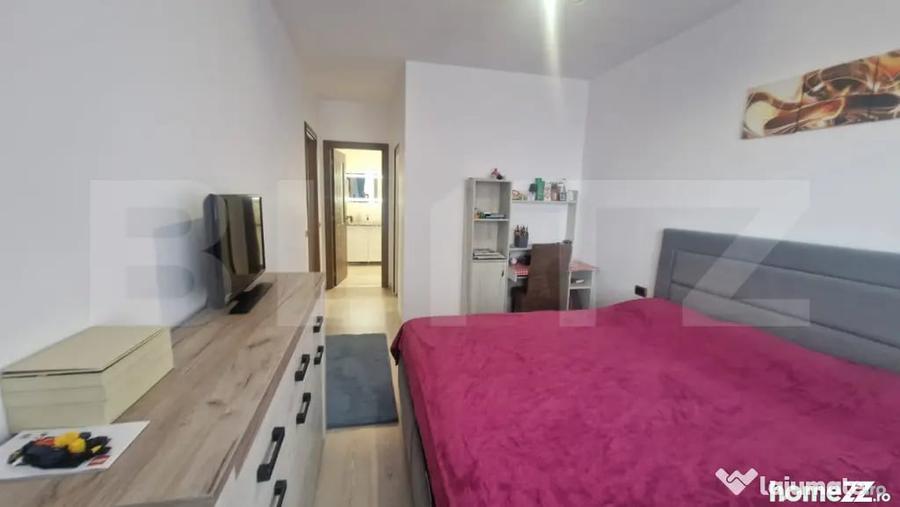 Apartament cu 3 camere decomandat în 13 Decembrie