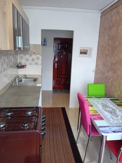 Apartament cu 2 camere decomandat în Tudor