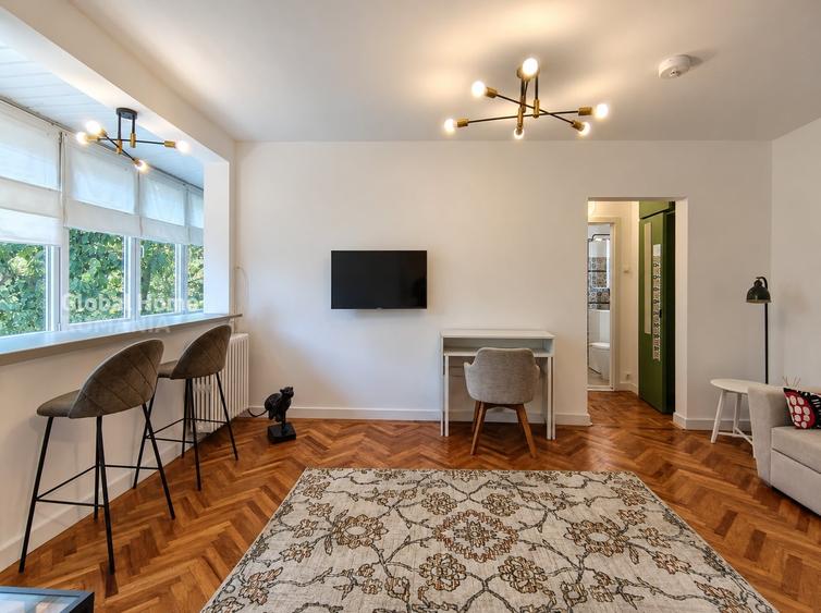 Apartament cu 2 camere semidecomandat, mobilat în Domenii