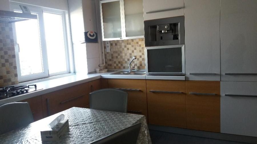 Apartament cu 2 camere decomandat, mobilat în Tineretului