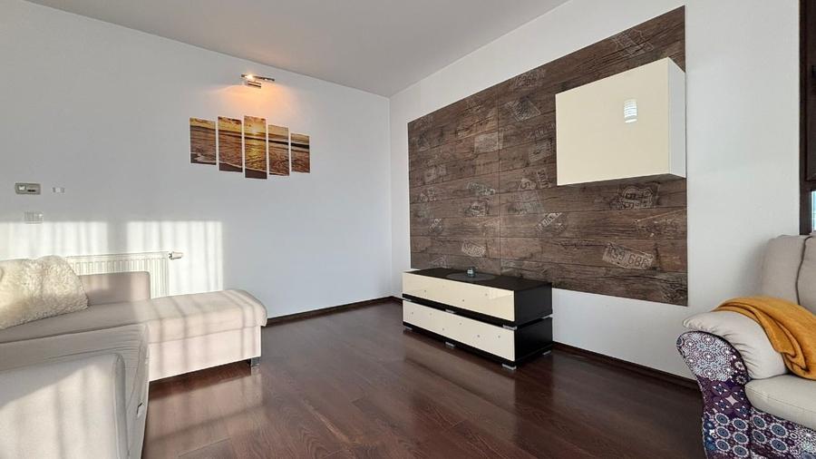 Apartament cu 2 camere decomandat, mobilat în Avantgarden