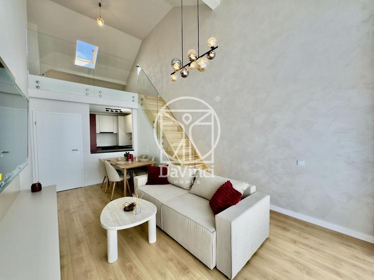 Apartament cu 5 camere semidecomandat în Exterior Vest
