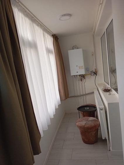 Apartament cu 2 camere semidecomandat în Ultimul leu