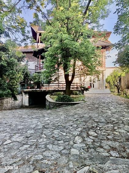 Casă cu 6 camere cu Teren 750 Mp în Nord
