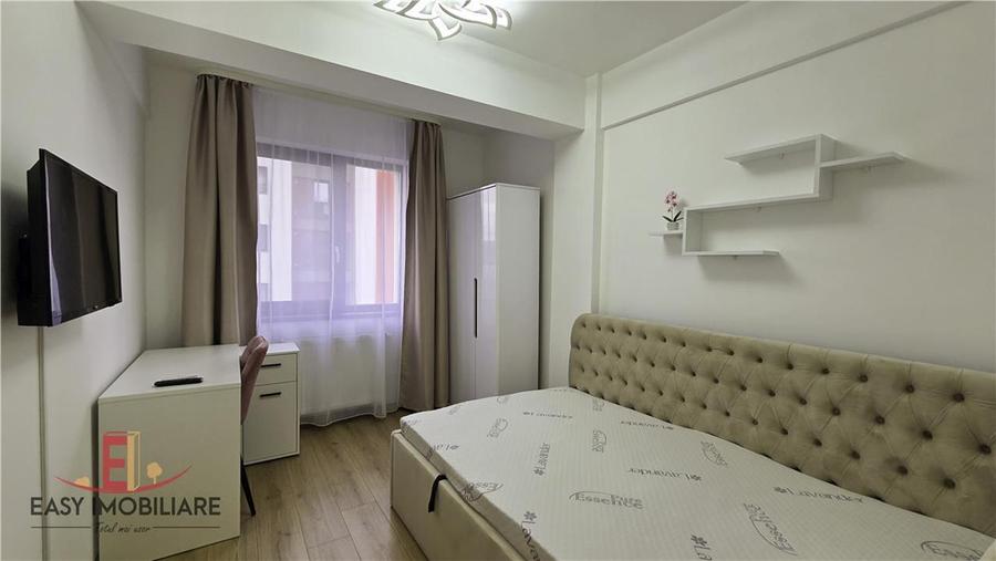 Apartament cu 3 camere decomandat, mobilat în Livezeni