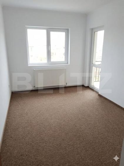 Apartament cu 3 camere decomandat în Mihai Eminescu