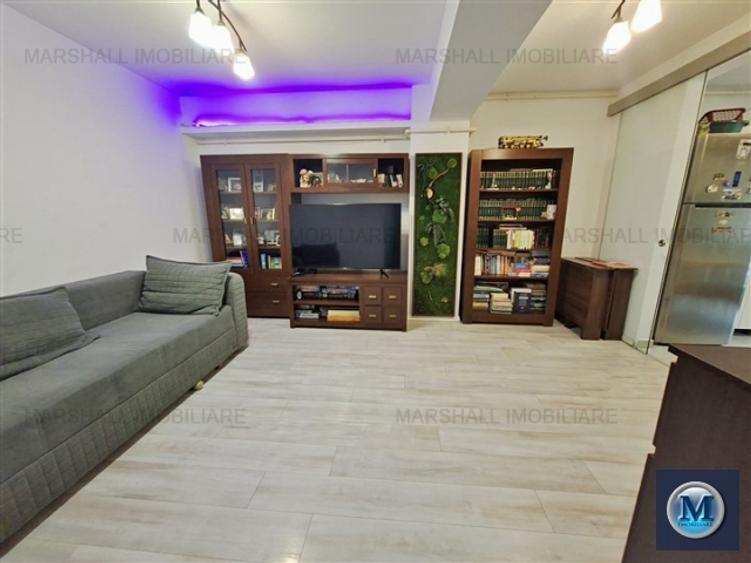 Apartament cu 3 camere decomandat, mobilat în Albert
