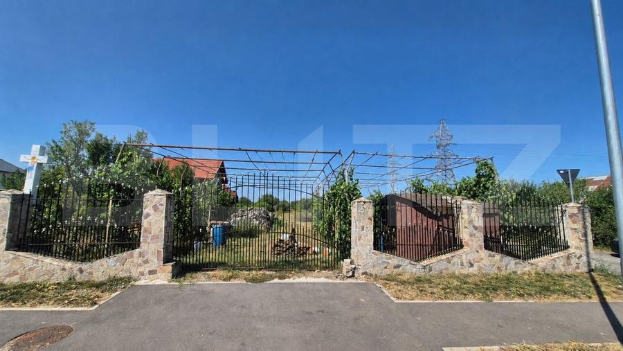 Teren Construcții extravilan de 2000 mp, în Careiului