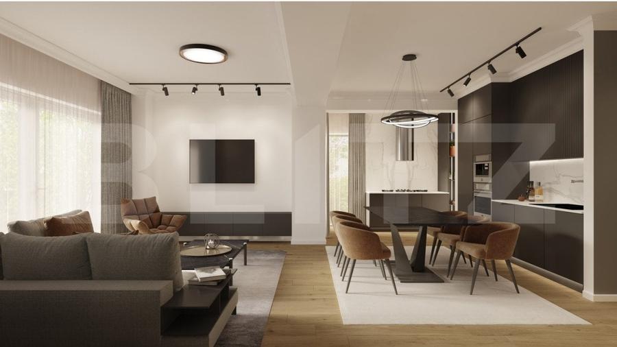 Apartament cu 3 camere decomandat în Tractorul