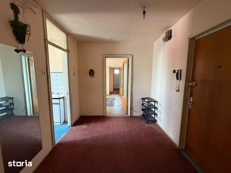 Apartament cu 3 camere decomandat în Militari