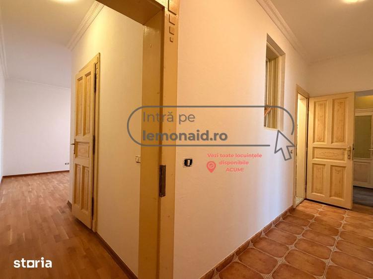 Apartament cu 3 camere decomandat în P-ța Unirii