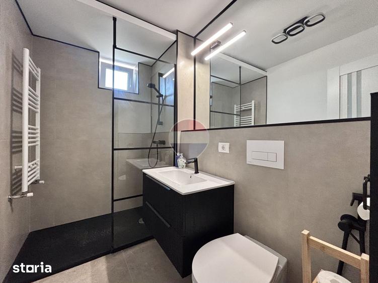 Apartament cu 3 camere în Delfinariu
