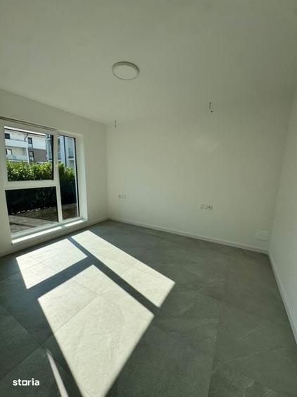 Apartament cu 3 camere în Ciupercenii Noi