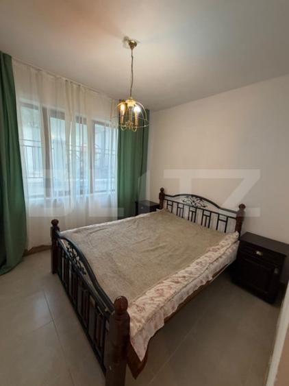 Casă cu 5 camere cu Teren 192 Mp în Central