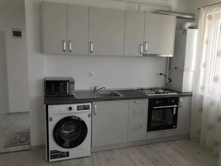 Apartament cu 2 camere decomandat în Florești