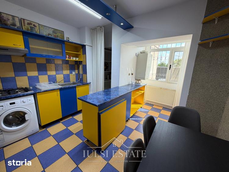 Apartament cu 3 camere decomandat în Republicii