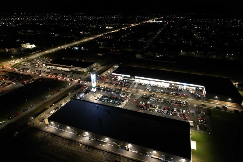 Spațiu comercial, de 946 mp, în Moșnița Nouă