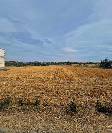 Teren Construcții intravilan de 3400 mp, în Central