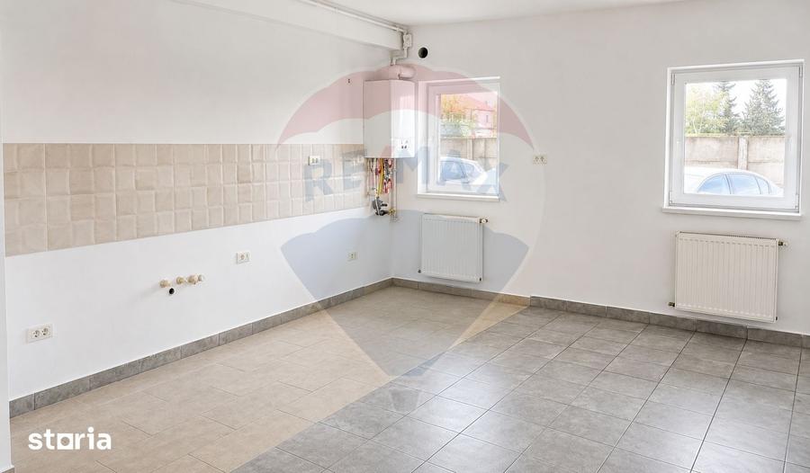Spațiu comercial, de 169 mp, în Uliești
