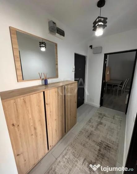 Apartament cu 3 camere decomandat în Gorjului