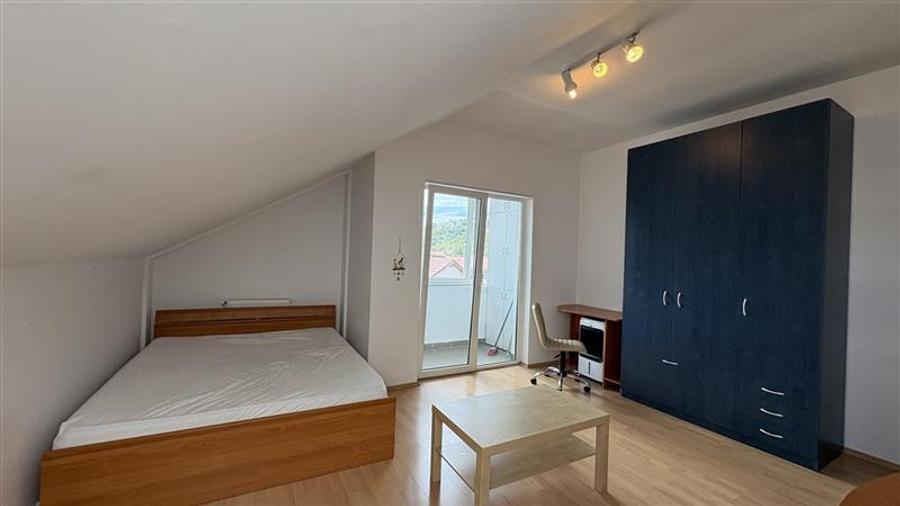 Apartament cu 2 camere semidecomandat, mobilat în Grigorescu