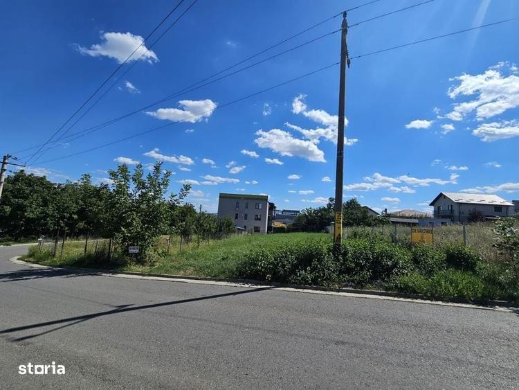 Spațiu comercial, în Rediu