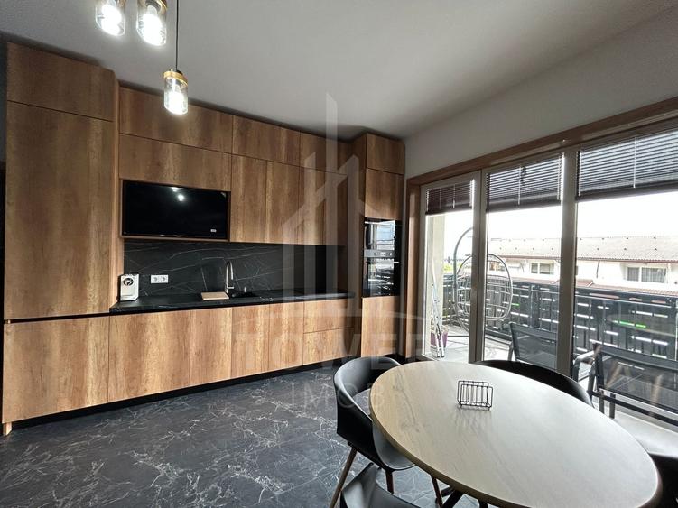 Apartament cu 3 camere decomandat, mobilat în Hipodrom 4
